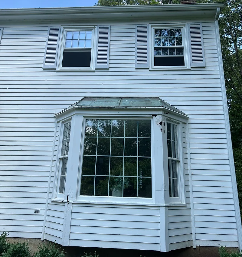 Bay window with rot damage in Ridgefield, CT